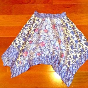Children's Place blue floral handkerchief skirt